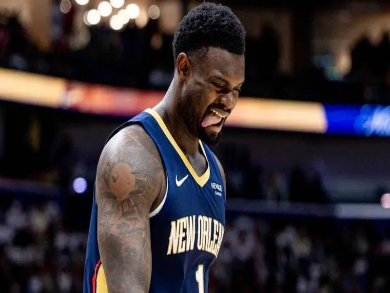 天秀!绍尔后场启动人球分过连过3人+不看人传球,贝维斯打门被扑